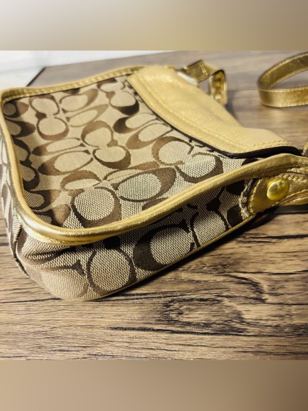 Coach Bleeker Soho Shoulder Bag w Tattersall Bag Scarf EUC - Picture 5 of 6